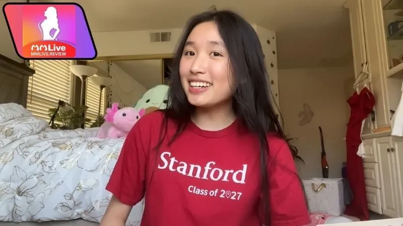 Jenny Huỳnh là ai? Nữ YouTuber nổi bật và tài năng 3 Hành trình học tập và sự nghiệp của Jenny Huỳnh