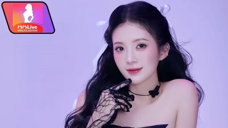 Giới thiệu chung về hot girl Ngọc Huyền